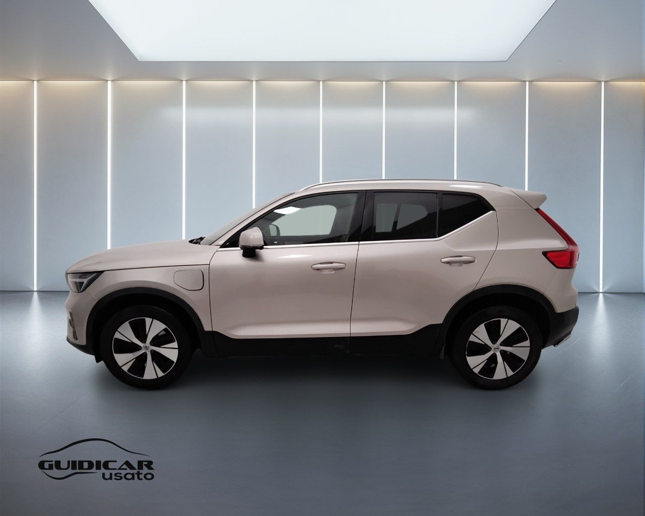 Volvo VOLVO XC40 2023 - XC40 1.5 t5 recharge phev Core imagem 3