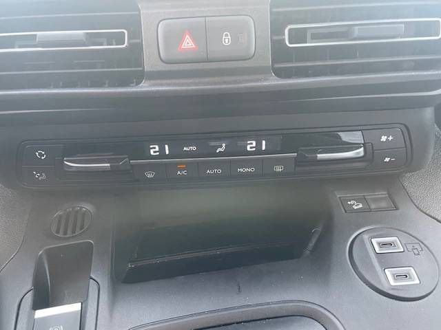 Fahrzeugabbildung Opel Combo Life GS 1.5D Automatik/ Klima AT, SHZ, Nav