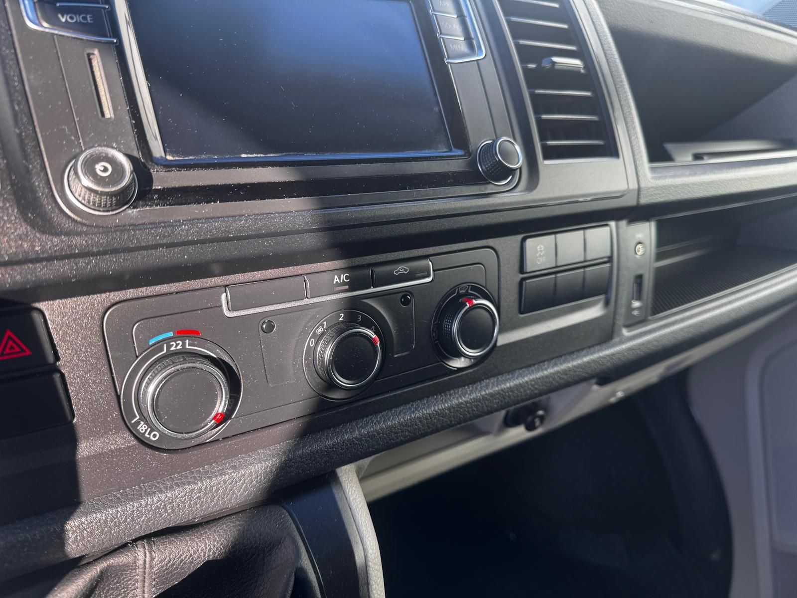Fahrzeugabbildung Volkswagen T6 Transporter Kasten EcoProfi