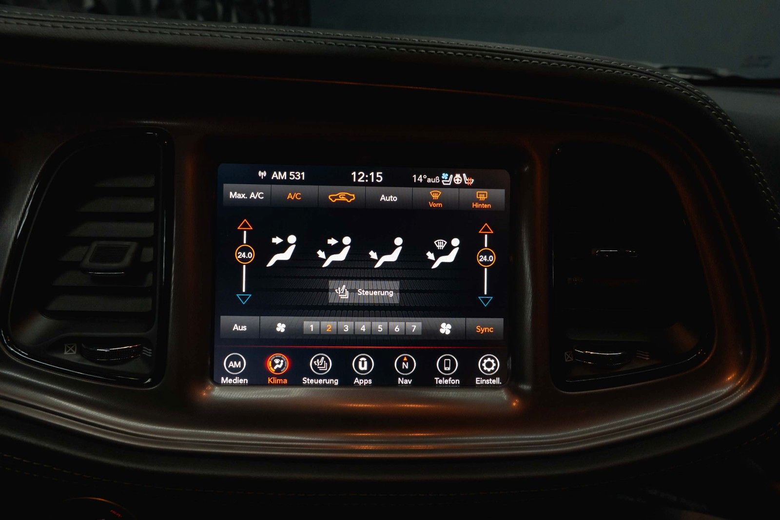 Fahrzeugabbildung Dodge Challenger 3.6 V6 4x4 GT SRT Styling *LED*19%*