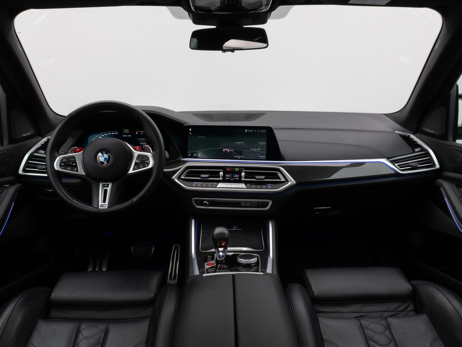 Fahrzeugabbildung BMW X5 M Competition Panorama Laser 360°DAB DisplKey