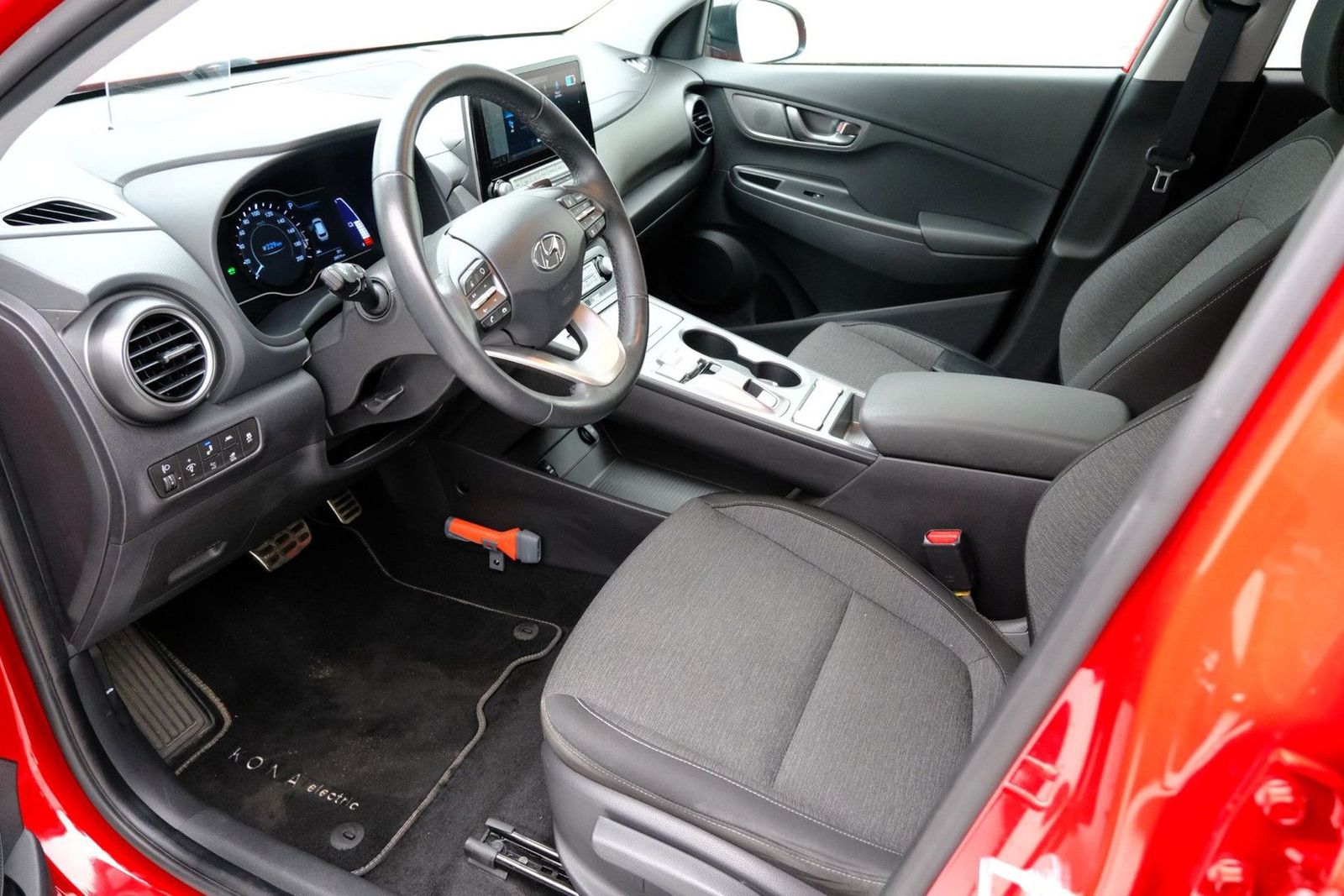 Hyundai Kona EV Fashion 64 kWh Aut. HUD|Navi|Cam|Adapt.C imagem 2