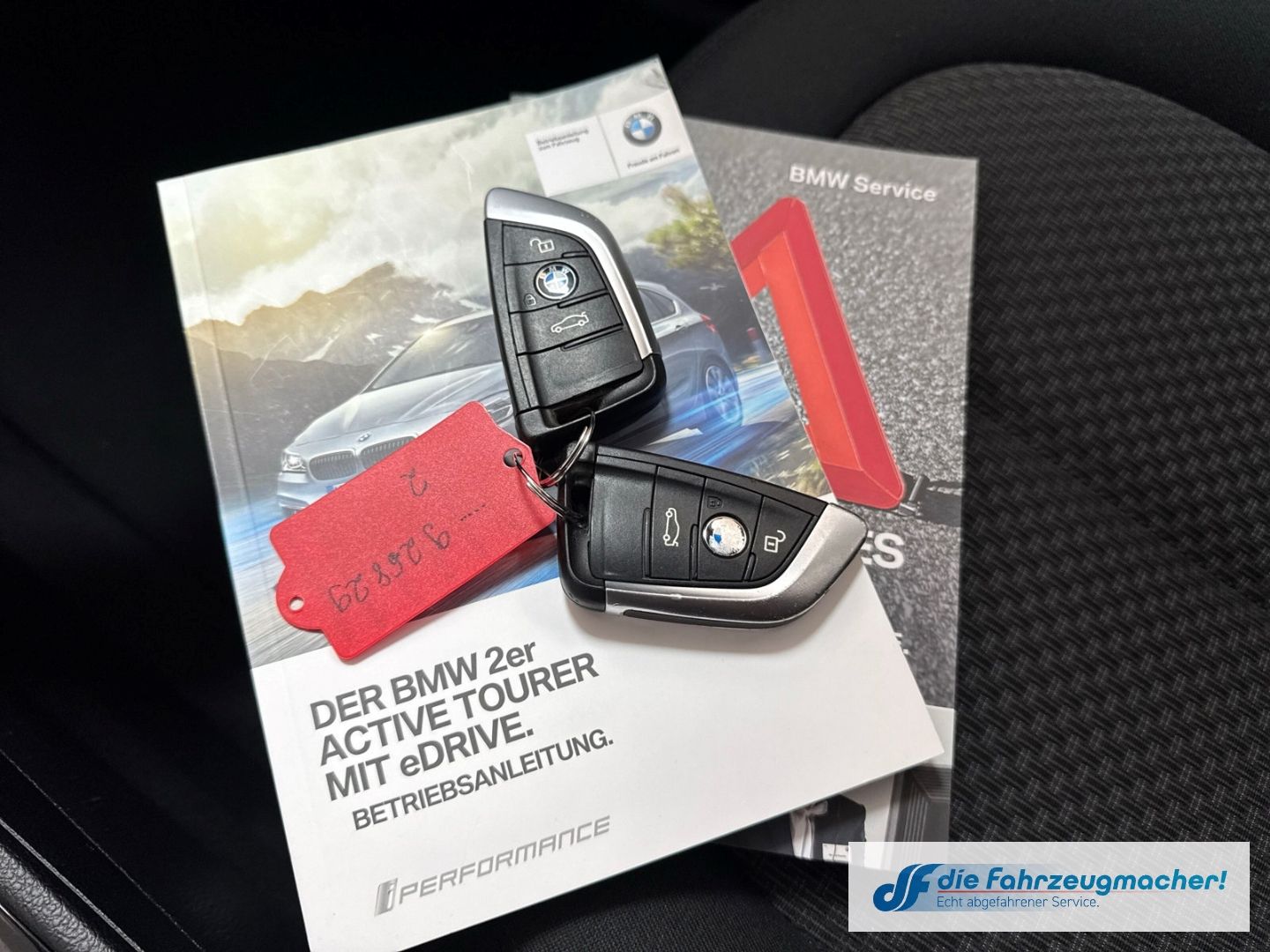 Fahrzeugabbildung BMW 225 xe Advantage Active Tourer 225xe iPerformanc