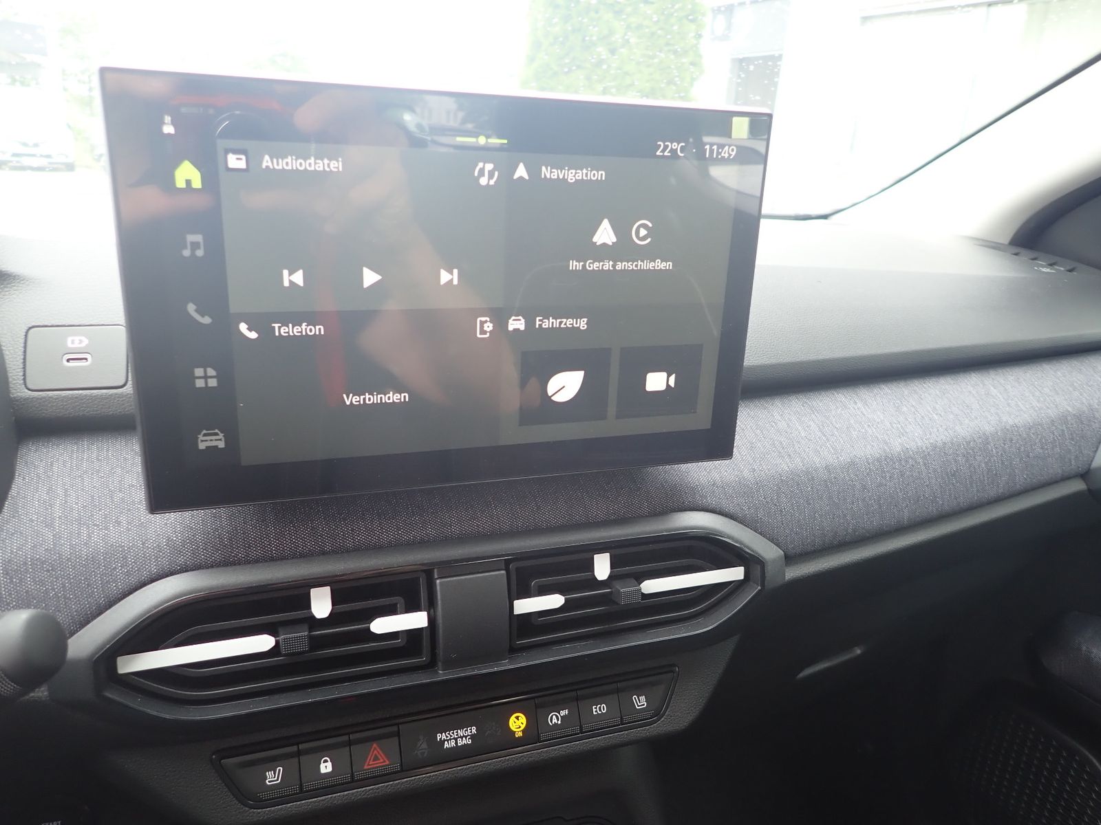 Fahrzeugabbildung Dacia Sandero Journey TCe 100