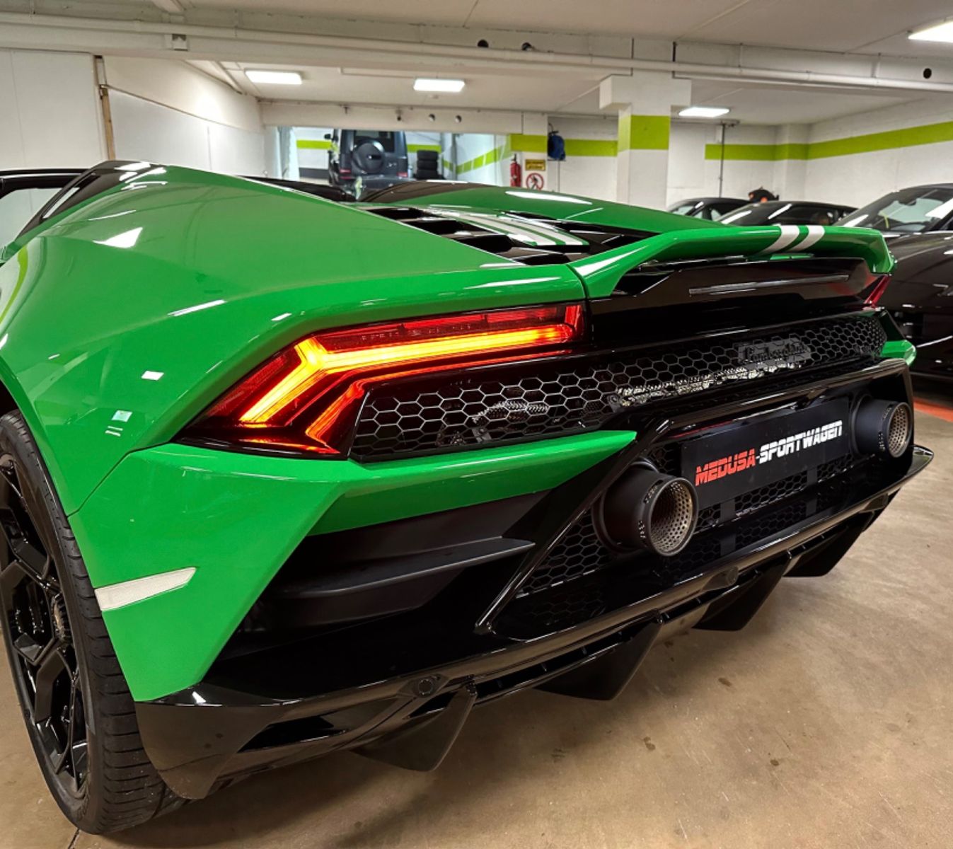 Fahrzeugabbildung Lamborghini HURACAN EVO SPYDER 60 YEARS ANNIVERSARIO 1OF60