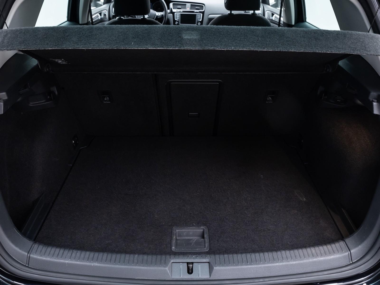 Volkswagen Golf VII Allstar BMT