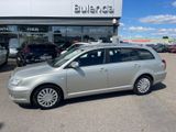 Toyota Avensis Kombi 1.8 Executive - Toyota Avensis aus 2005: Kombi
