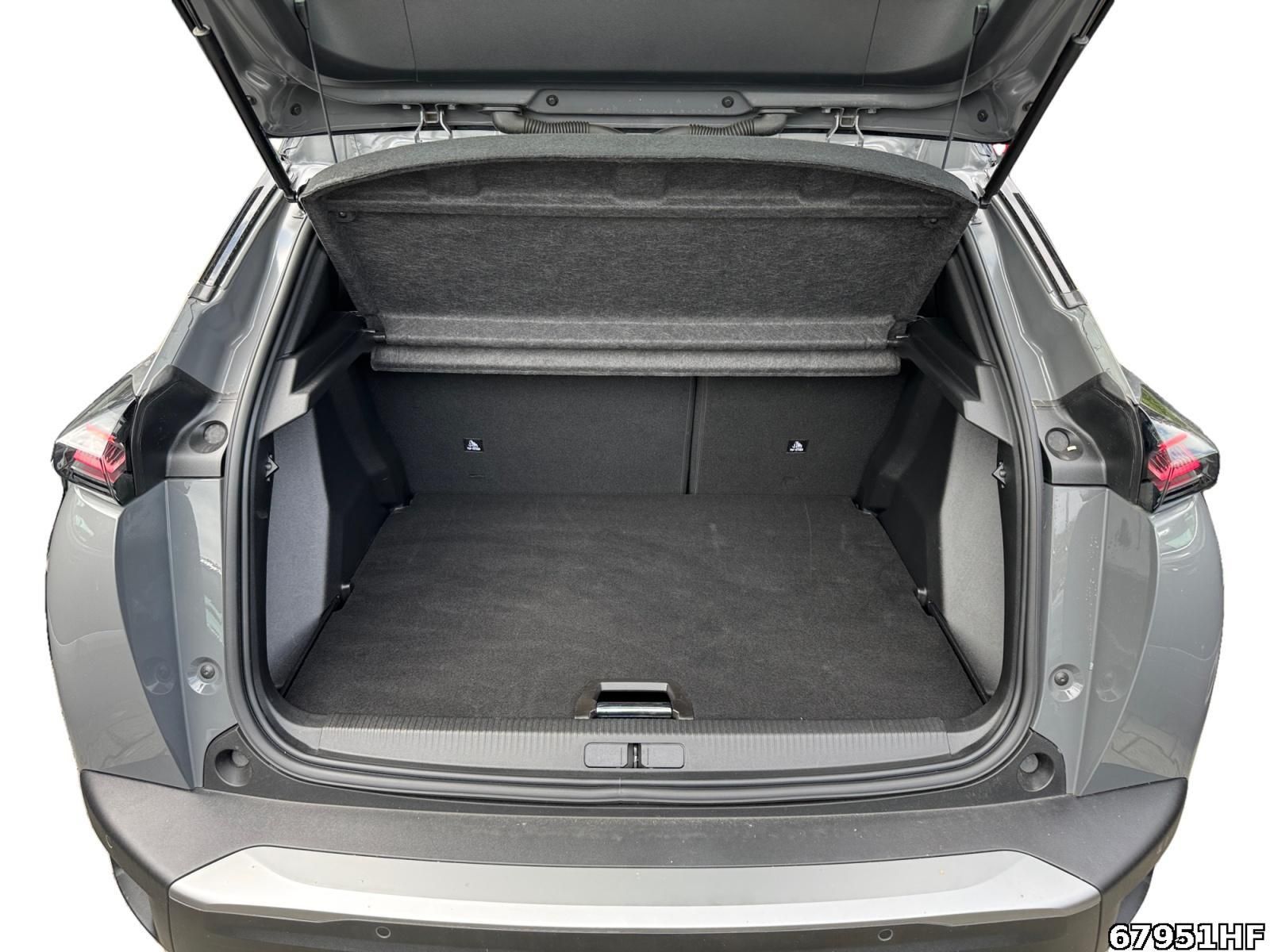 Fahrzeugabbildung Peugeot 2008 1.2 PureTech 130, GT