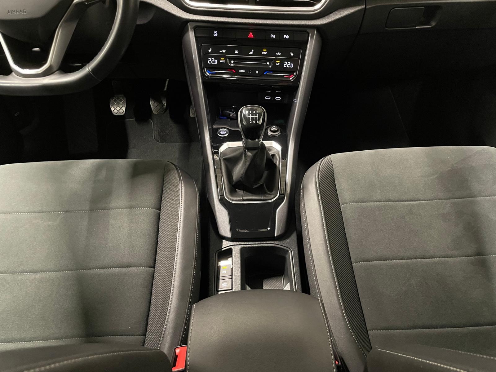Volkswagen T-Roc Style 1.0 TSI STANDHZG RFK ACC LED SHZ, миниатюра 23