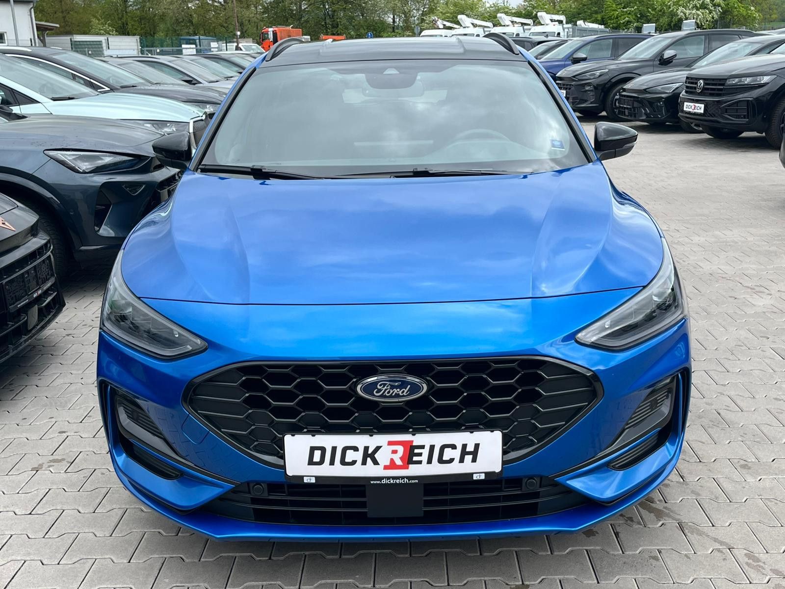 Fahrzeugabbildung Ford Focus 1.0 ST-Line X MATRIX*B&amp;O*ACC*KAM*APP*LHZ