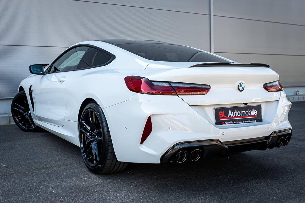 BMW M8