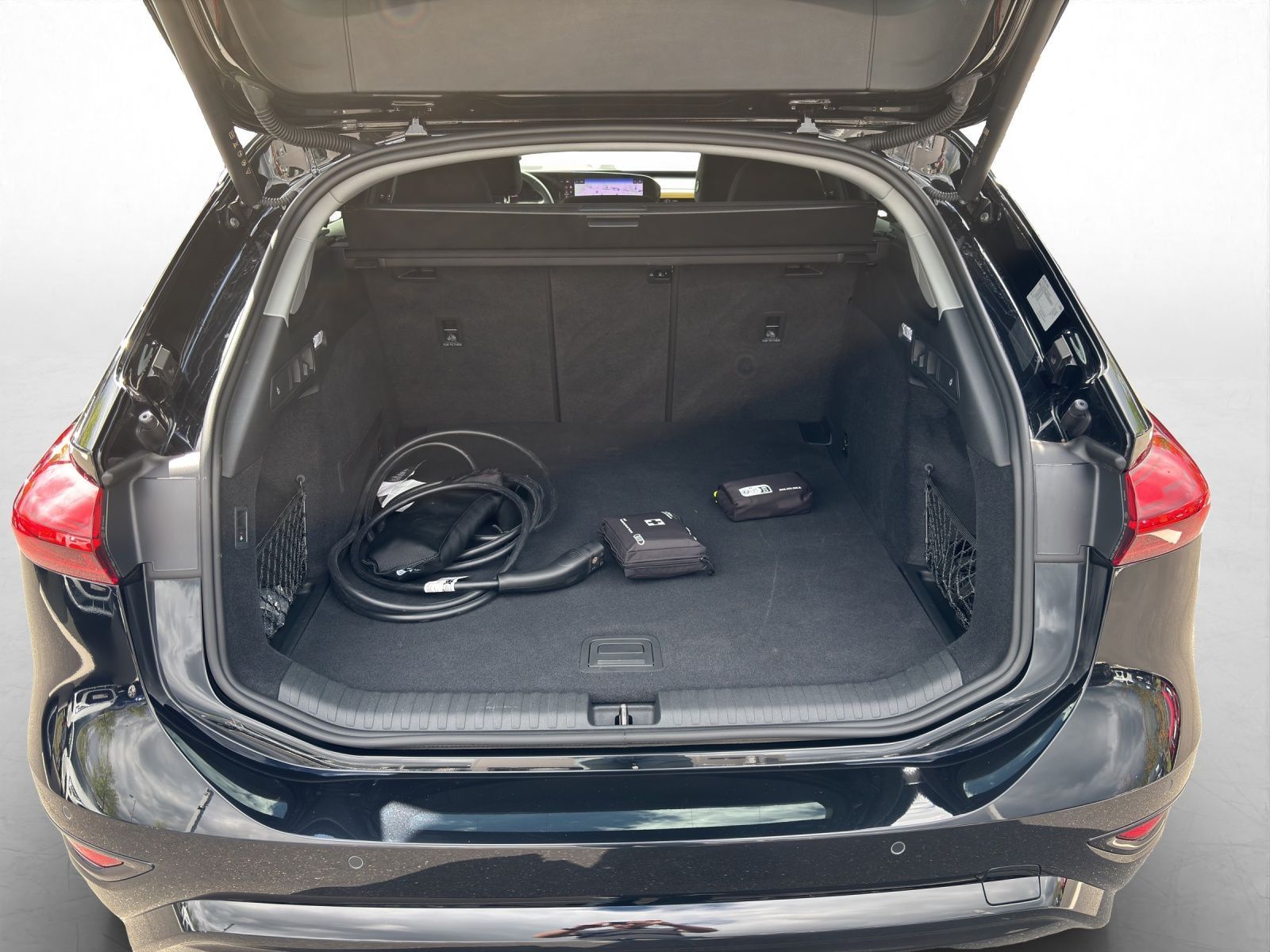 Audi A6 e-tron - Bild 11