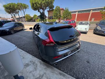 Volvo V40 - 5