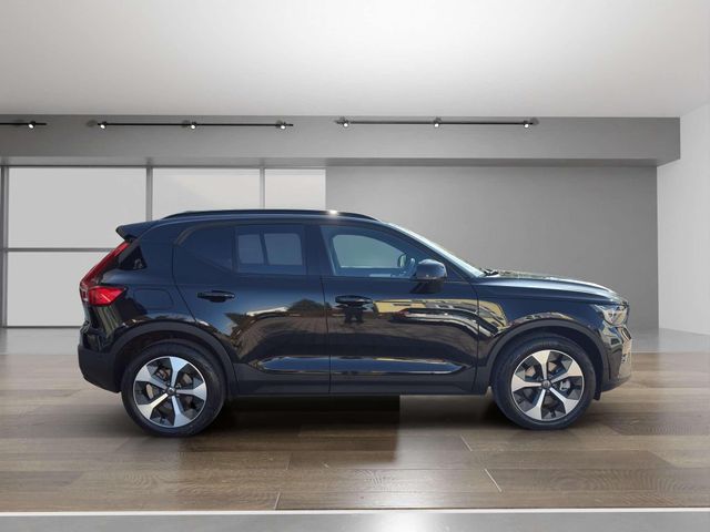 Volvo XC40 Plus Dark B4 Mild-Hybrid