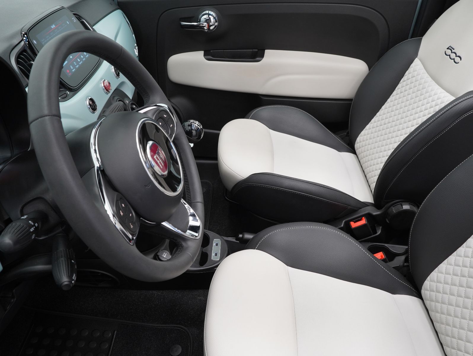 Fahrzeugabbildung Fiat 500C Dolcevita Cabrio