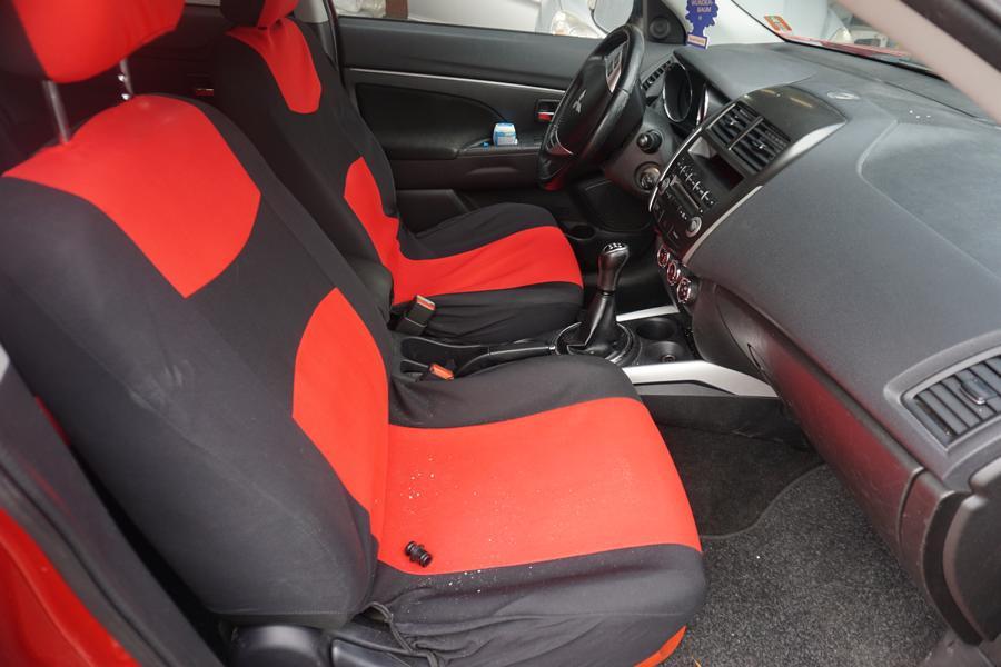 Mitsubishi ASX 2012 — photo 12