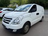 Hyundai H-1 Starex - Hyundai: Starex