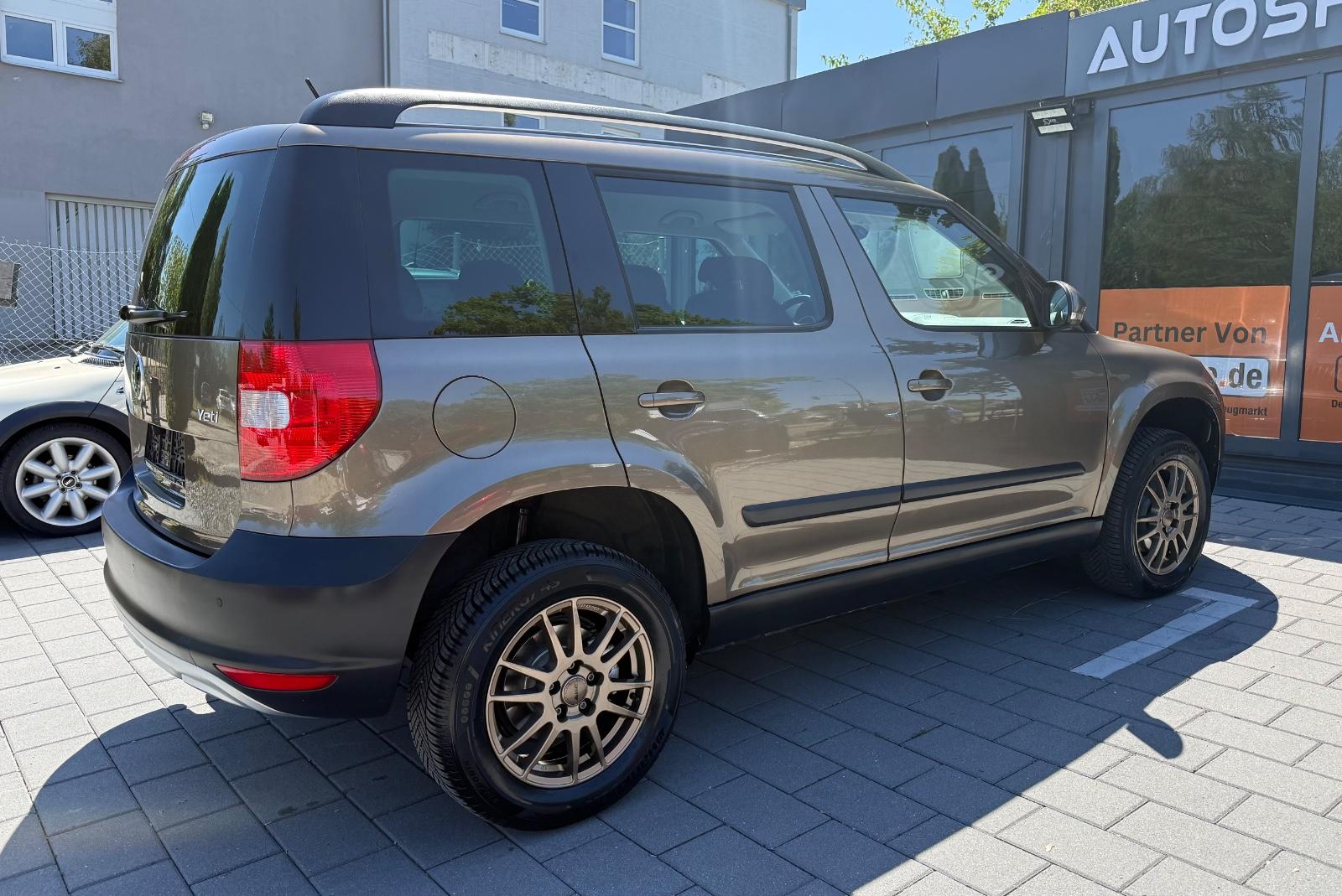 Skoda Yeti 1.8 TSI 152 ch 4x4 DSG Elegance • 78 600 km • Xénon • Sièges chauffants • Crit'Air 1