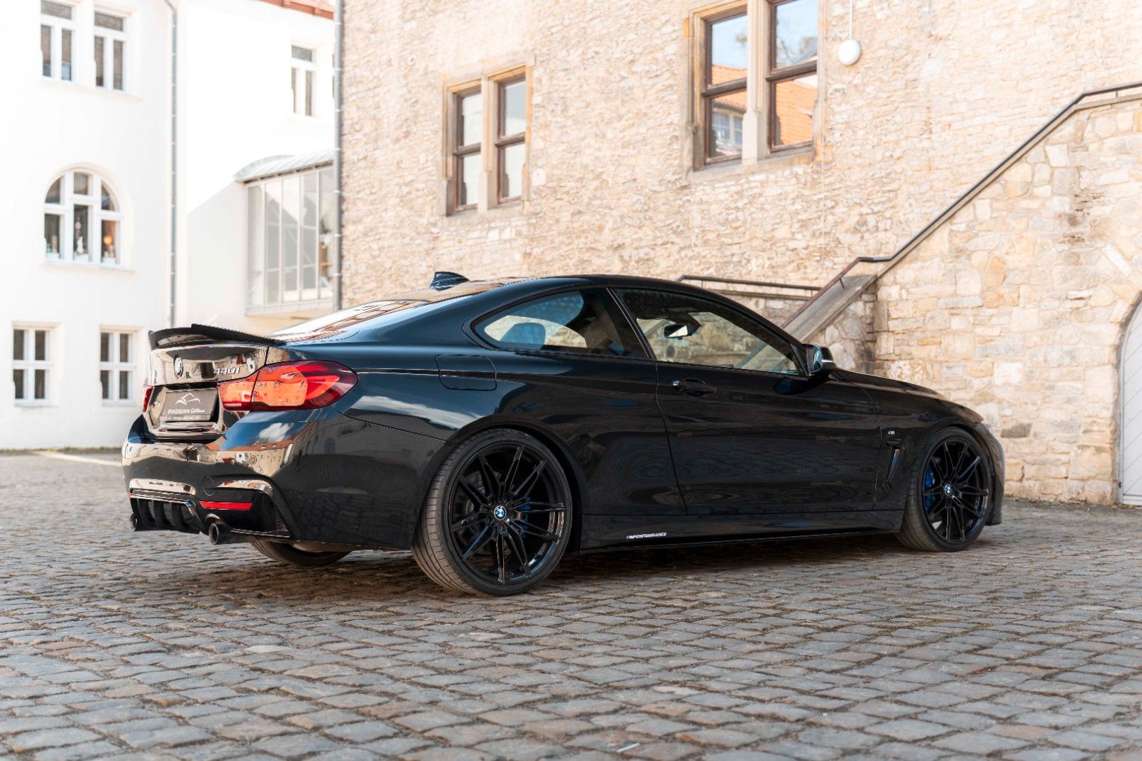 Fahrzeugabbildung BMW 440I Coupe M-PERFORMANCE HUD LED CARPLAY H&K ALC