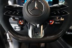 MERCEDES-BENZ G 63 AMG | Superior | Carbon | SD | classicgrau MERCEDES-BENZ G 63 AMG | Superior | Carbon | SD | classicgrau