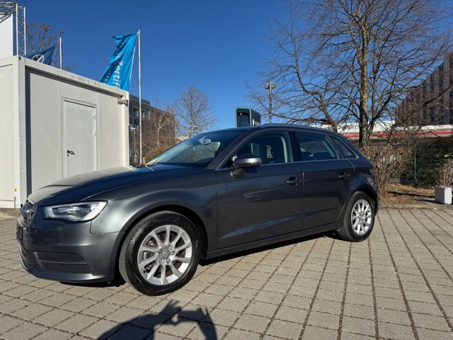 Audi A3 Sportback 1.4 TFSI attraction/1Hand/Garantie