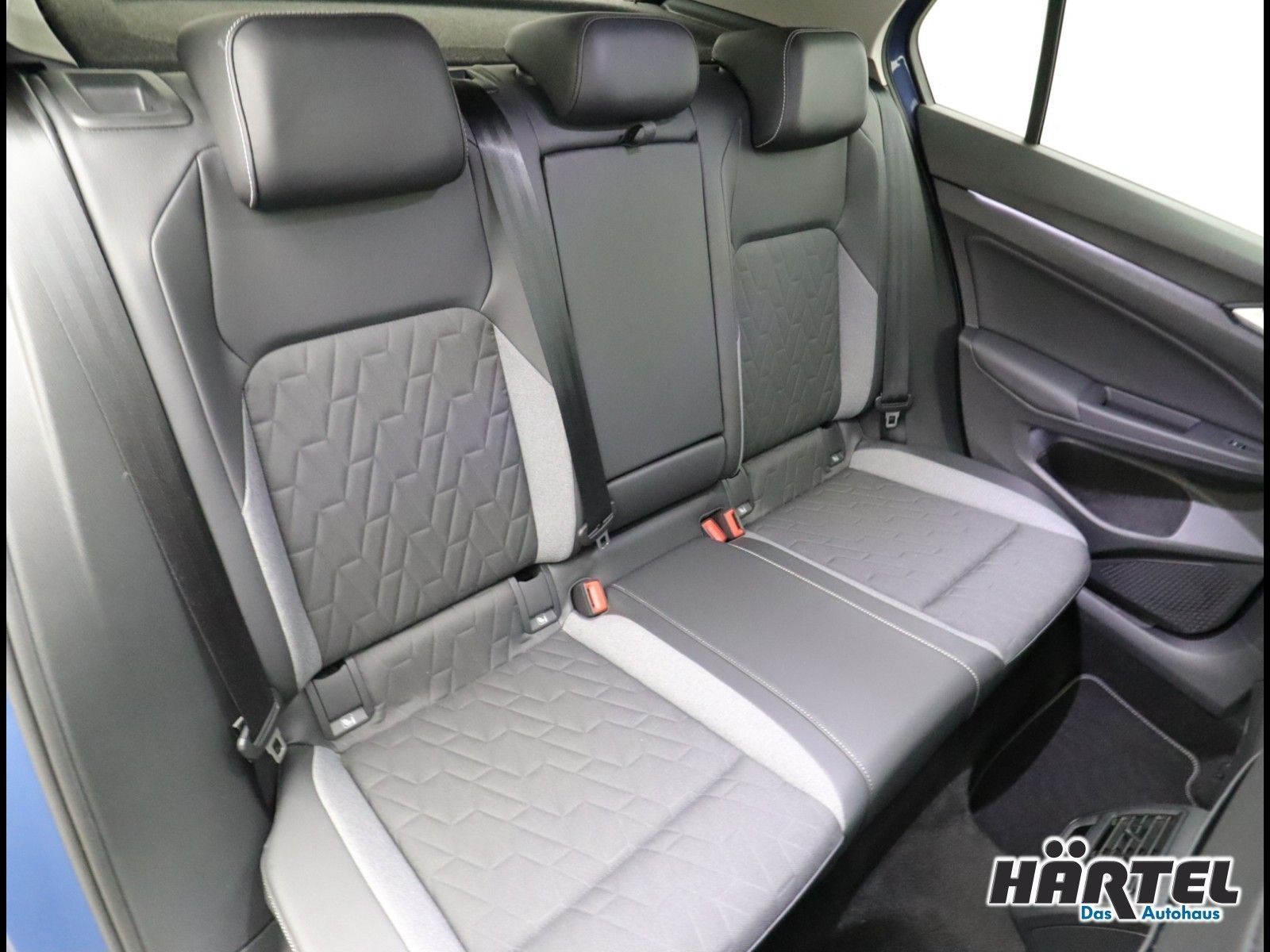 Volkswagen Golf - Bild 8