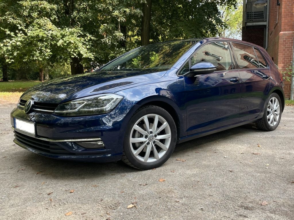 Image of Volkswagen Golf
