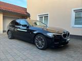 BMW Touring G31 | HUD | Navi Pro | Sport Line  - BMW 5er Reihe Gebrauchtwagen in München