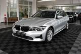 BMW 318d T Advantage LED Nav ACC Leder PDC L-Cockpit - silberne BMW 318