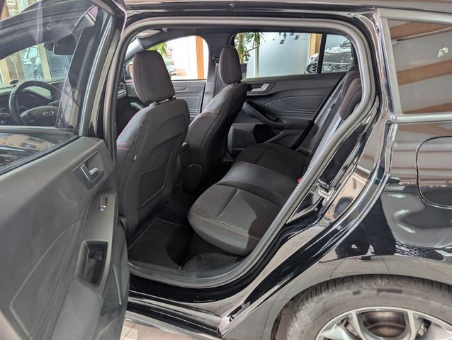 Ford Focus Turnier ST-Line 1.5 Eco 150PS