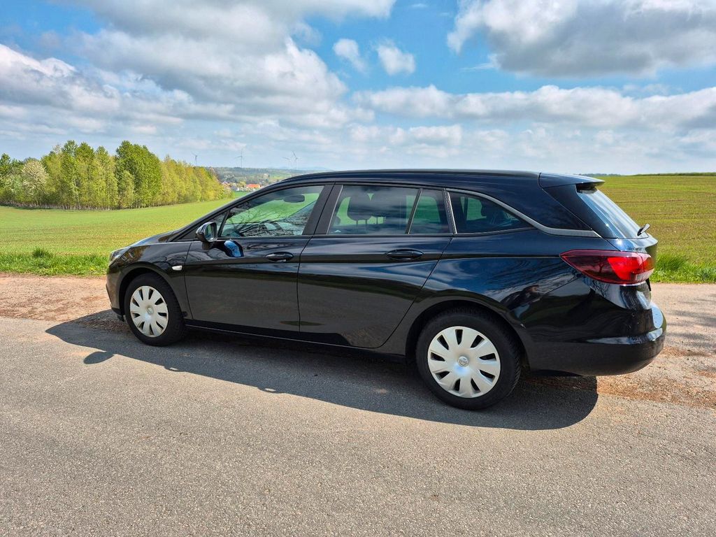 Image of Opel Astra