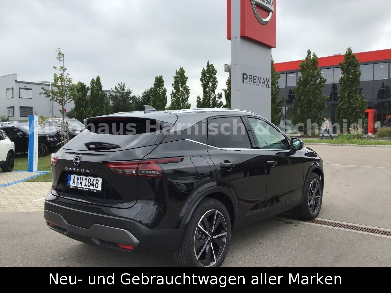 Fahrzeugabbildung Nissan Qashqai 1.3 DIG-T MHEV 6MT -Tekna+-Vollausstat.