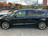 Ford S MAX VIGNALE-PANO-AUTOM-NAVI-7 SITZER-LEDER - gebrauchte Ford S-Max aus dem Jahr 2019