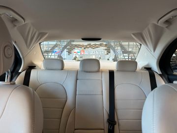 MYAUTOCENTER – Gebraucht- und Jahreswagen mit Werkstattservice in Pfaffenhofen Mercedes-Benz C 180 *Tempo*Navi*Avantgarde*Totwinkel*