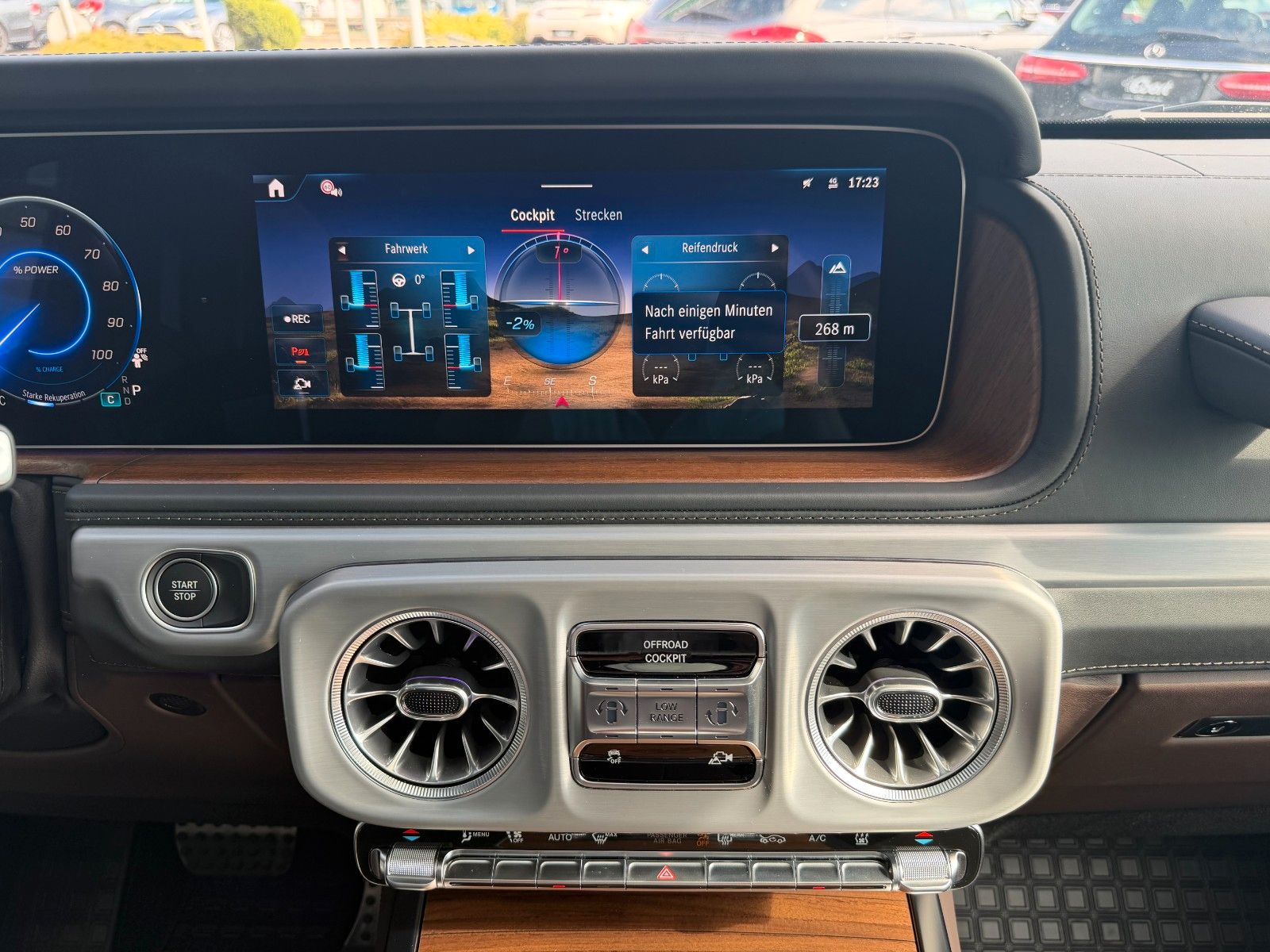 Fahrzeugabbildung Mercedes-Benz G 580 AMG+Distr+Burm3D+Massage+ESD+Night+360