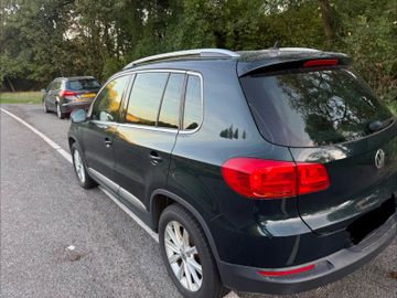Volkswagen Tiguan - 9