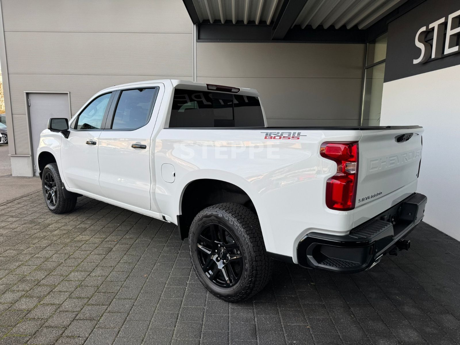 Chevrolet 2025 Silverado LT Trail Boss 6,2V8 Crew Cab. AHK