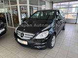 Mercedes-Benz B 160 B B 160 Navi/Klima/SHZ/PDC/Tempomat/EURO5 - Mercedes-Benz B 160 mit Benzin-Antrieb: Limousine, Schaltgetriebe