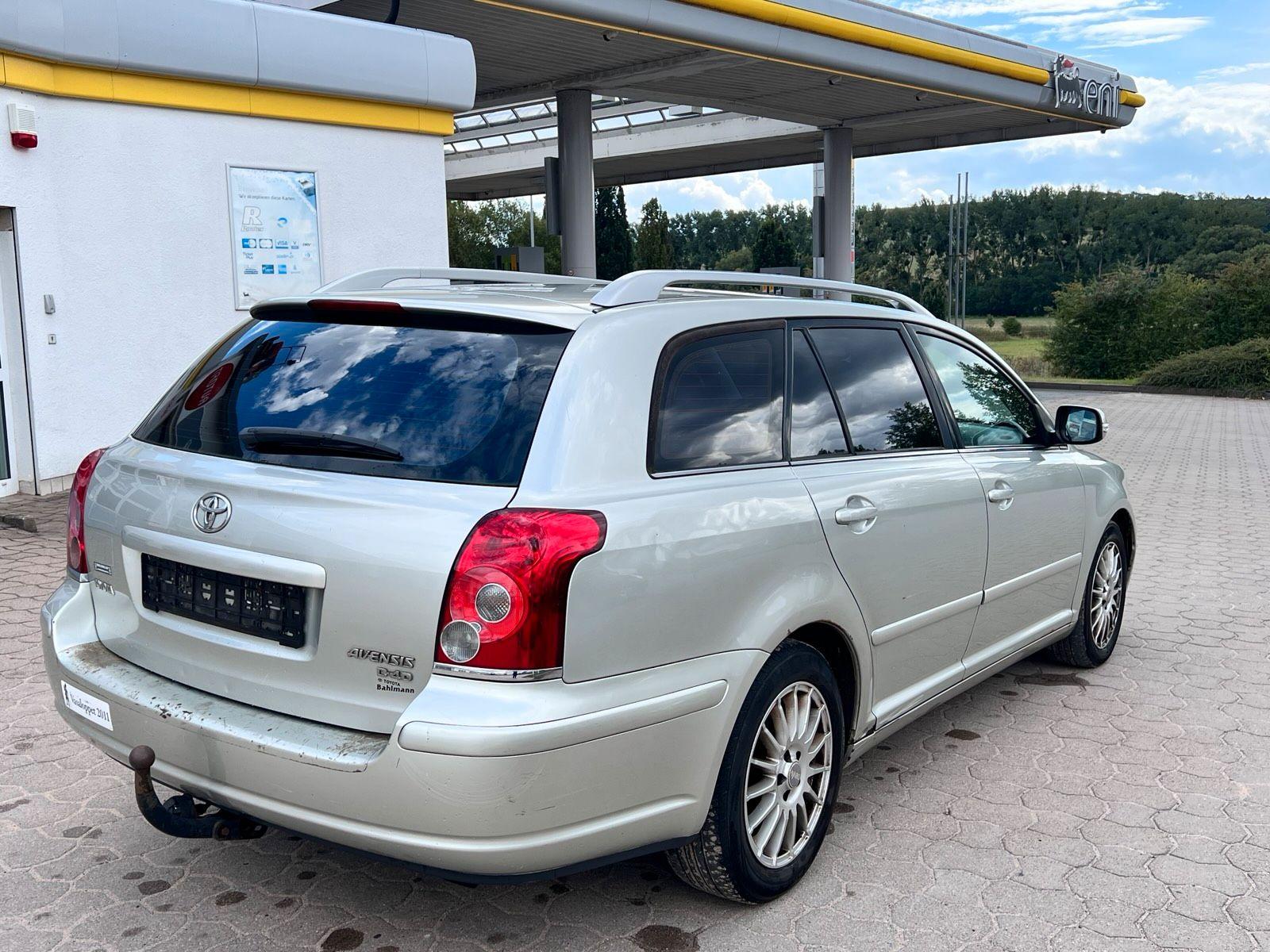 Toyota Avensis 2009 — photo 5