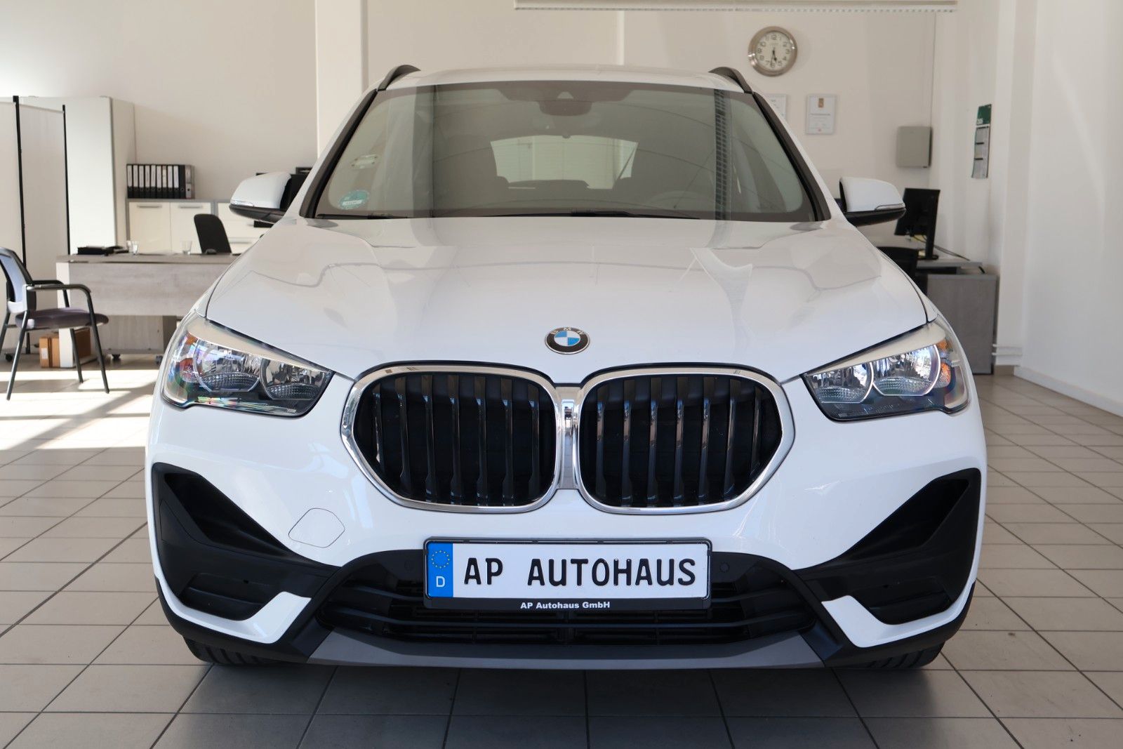 BMW X1 sDrive 18 d Advantage Scheckheft 8FACH foto 9