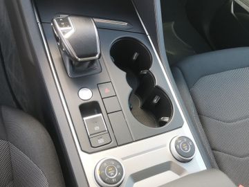 Volkswagen Touareg - 10