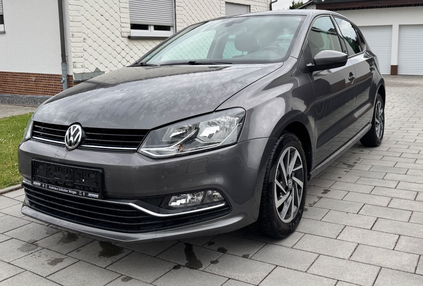 VW Polo
