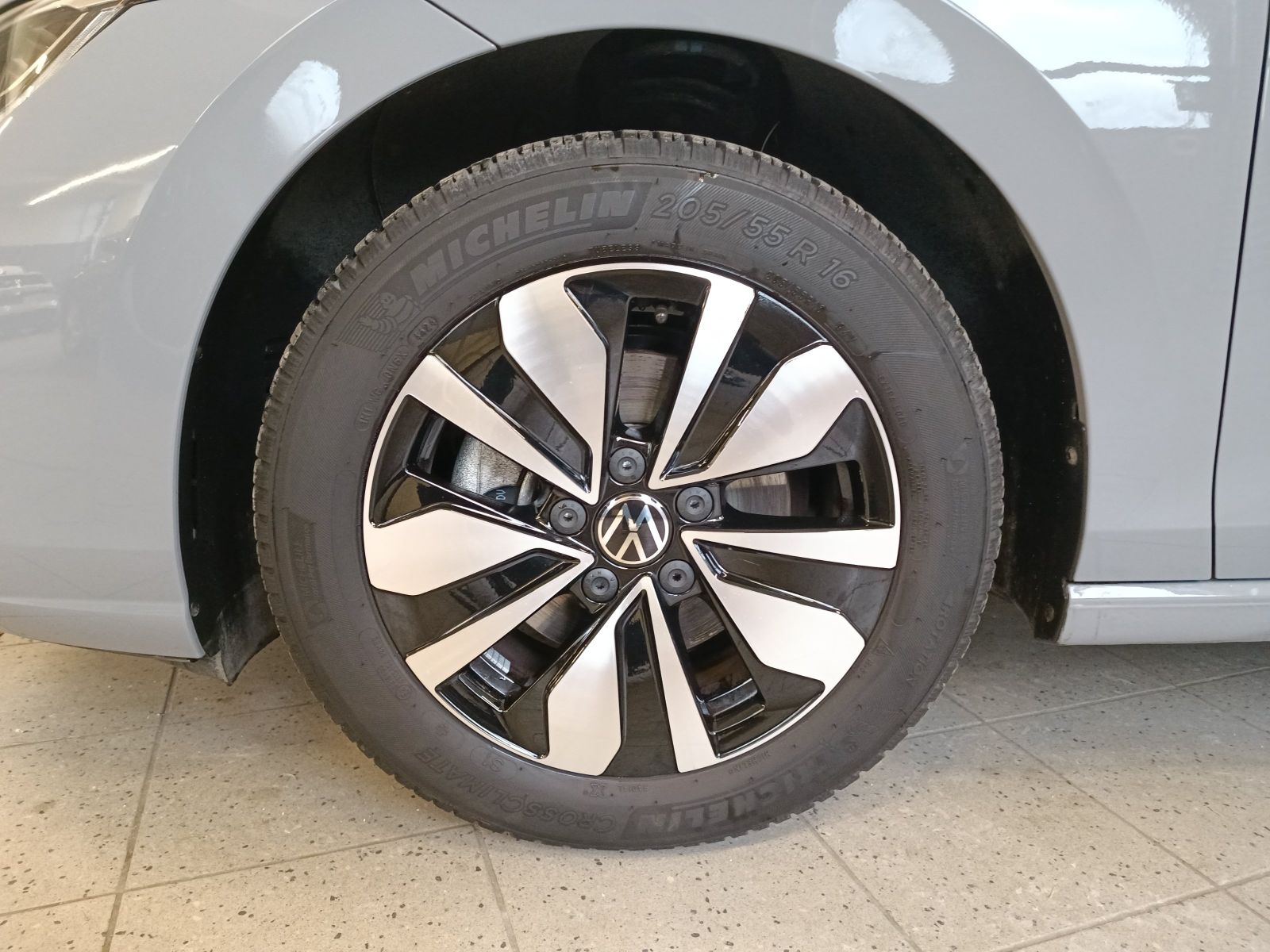 Volkswagen Golf - Bild 8