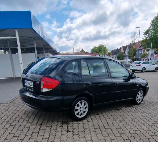 Kia Rio 1.4 Benziner Bj 2005 mit 100000 Tk...