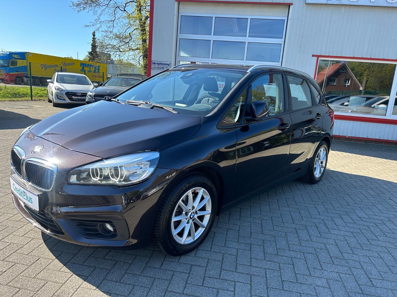 BMW 218 i 2 Active Tourer AHK+Panoramadach !