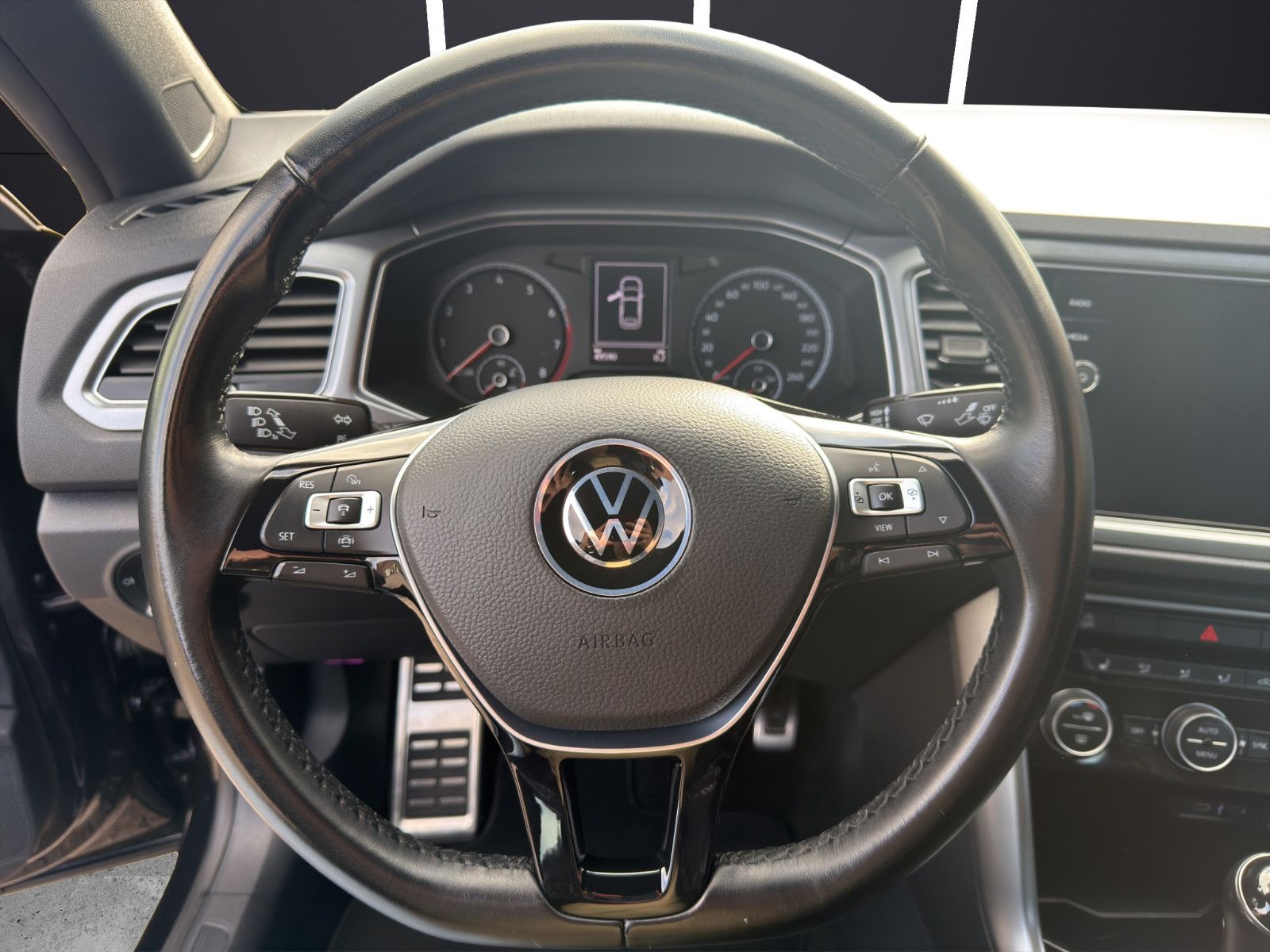 Fahrzeugabbildung Volkswagen T-Roc Cabriolet/Sondermodell/ACC/Navi