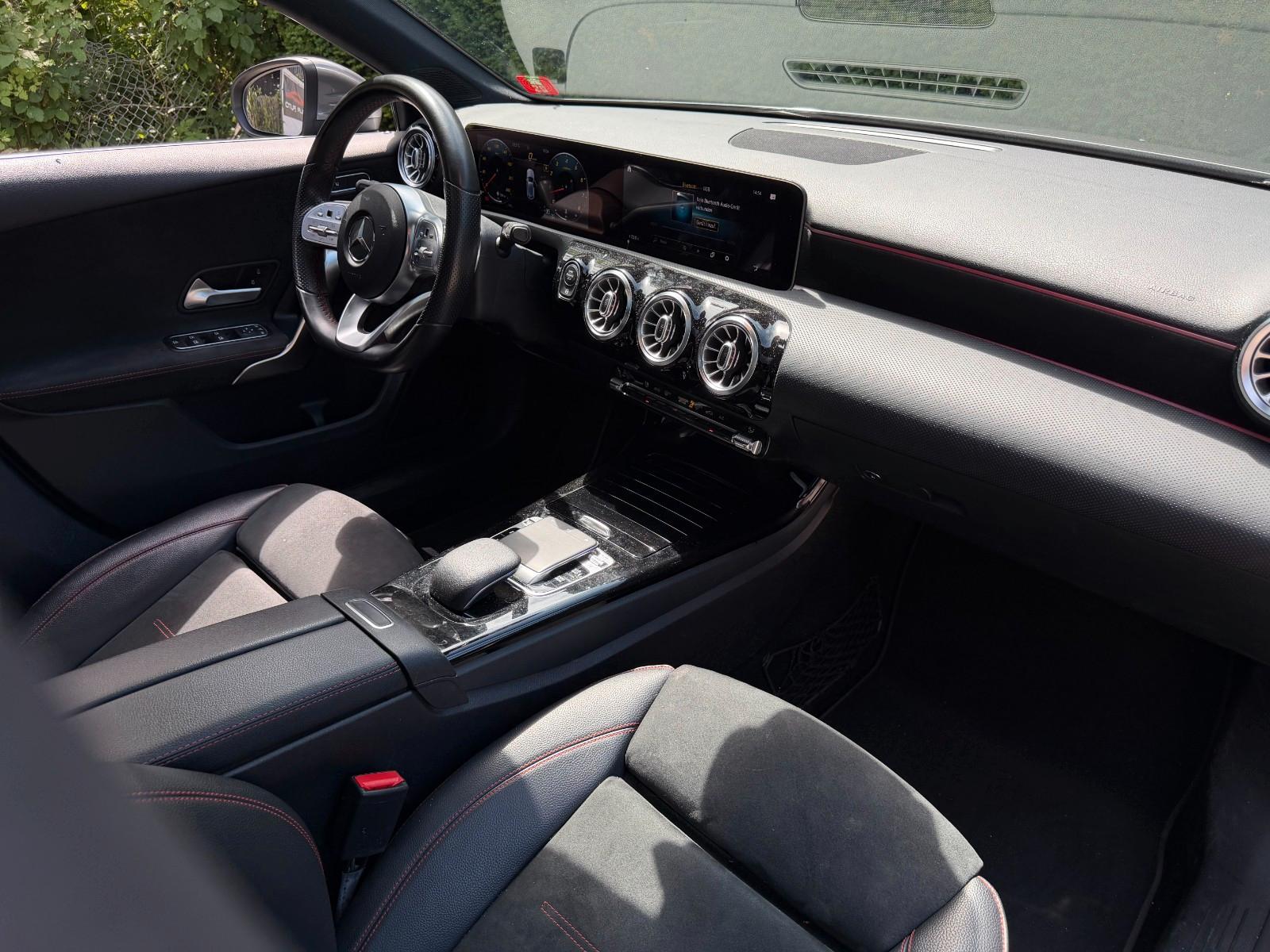 Mercedes-Benz A 250 AMG Line*Pano*Multibeam*Kamera