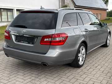 Mercedes E 300 - 7