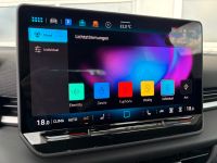 Volkswagen T-Roc 1.5 eTSI DSG 2x R-Line ACC LED KAMERA AHK bei Autohaus Landmann & Maier OHG