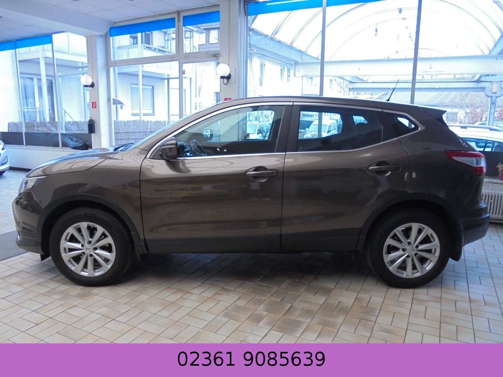 Fahrzeugabbildung Nissan Qashqai Acenta Klimaaut./Navi/Kamara/AHK /